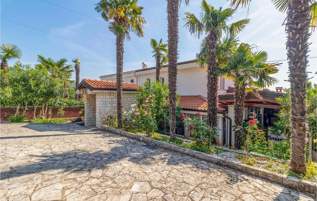 Holiday home 5 Bedroom Stunning Home In Ika Croatia